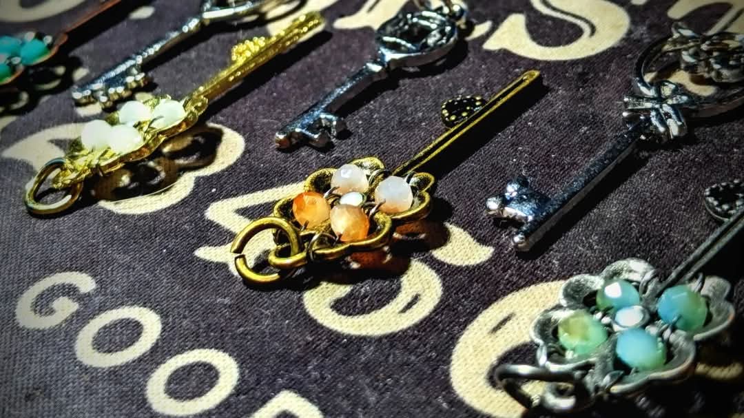 Bag of Assorted Skeleton Keys